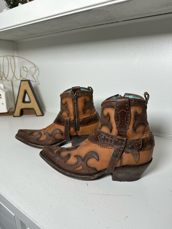 Corral Boots Shoes - Corral Boots Womens 8 Harness Moto Ankle Boot Brown Tan Leather Studded Western